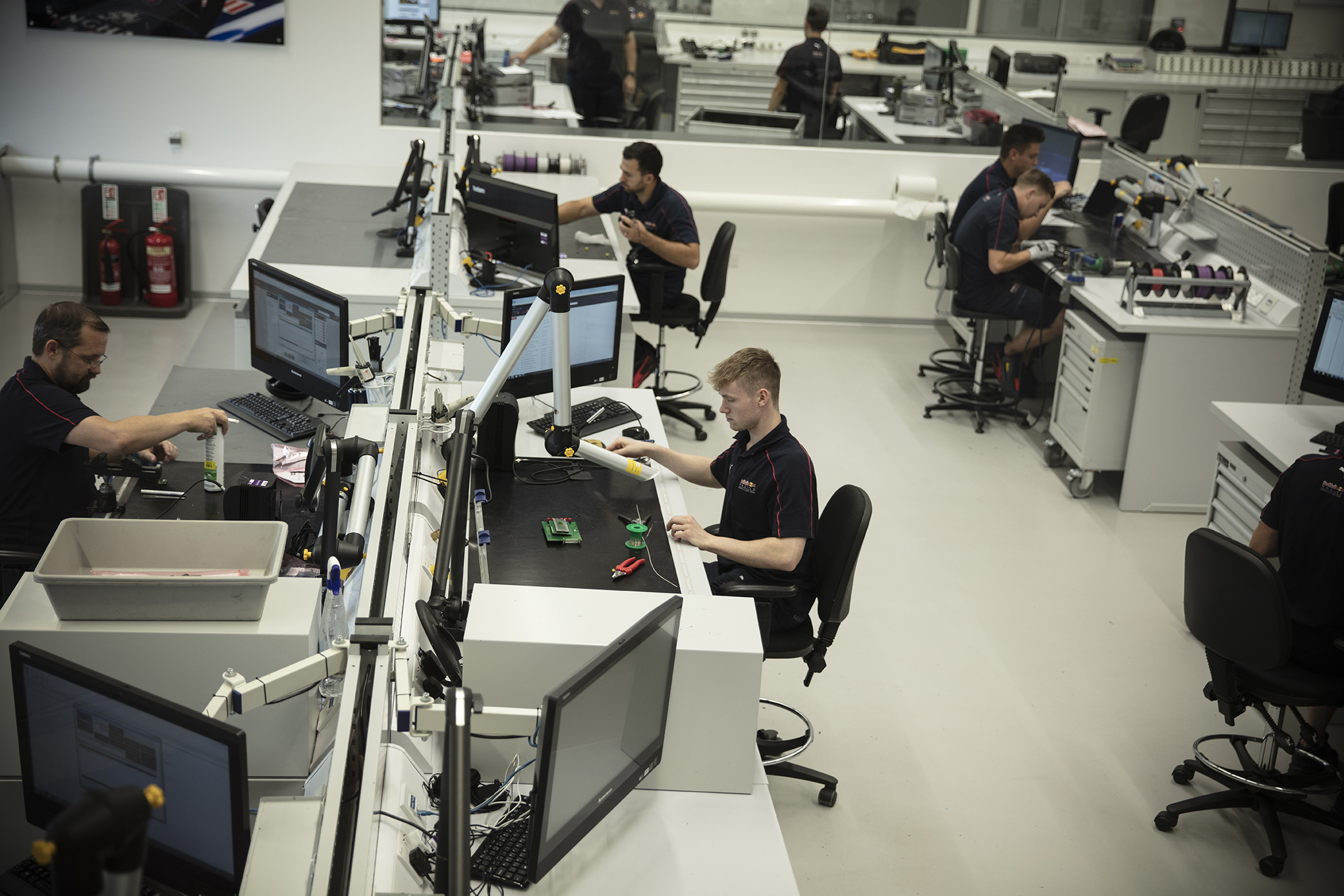 Red bull mechanical engineering jobs